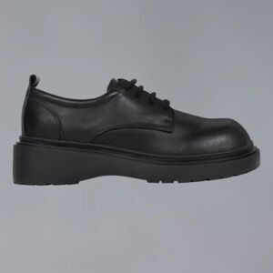 UNIF Fax oxfords size 8